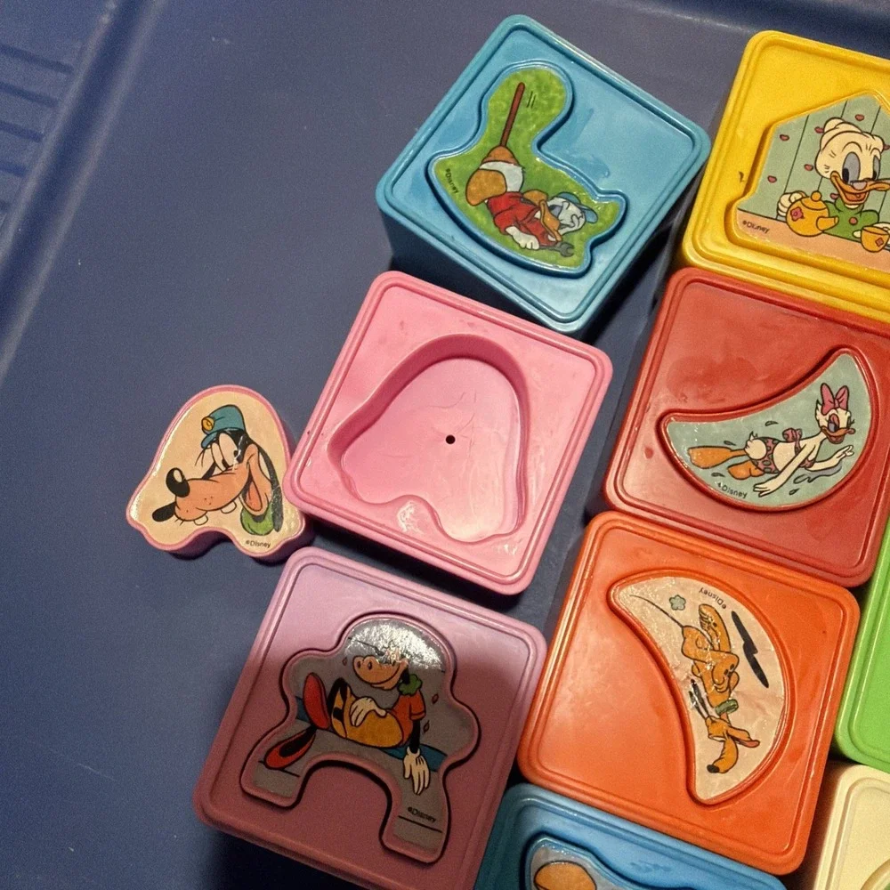 10 Vtg Playskool Walt Disney Mickey Mouse Match Up Matching Puzzle Cubes 1987‎